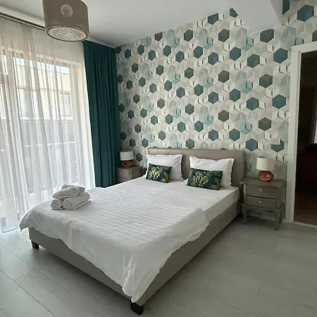 Gooapartments Six - Penthouse Navodari